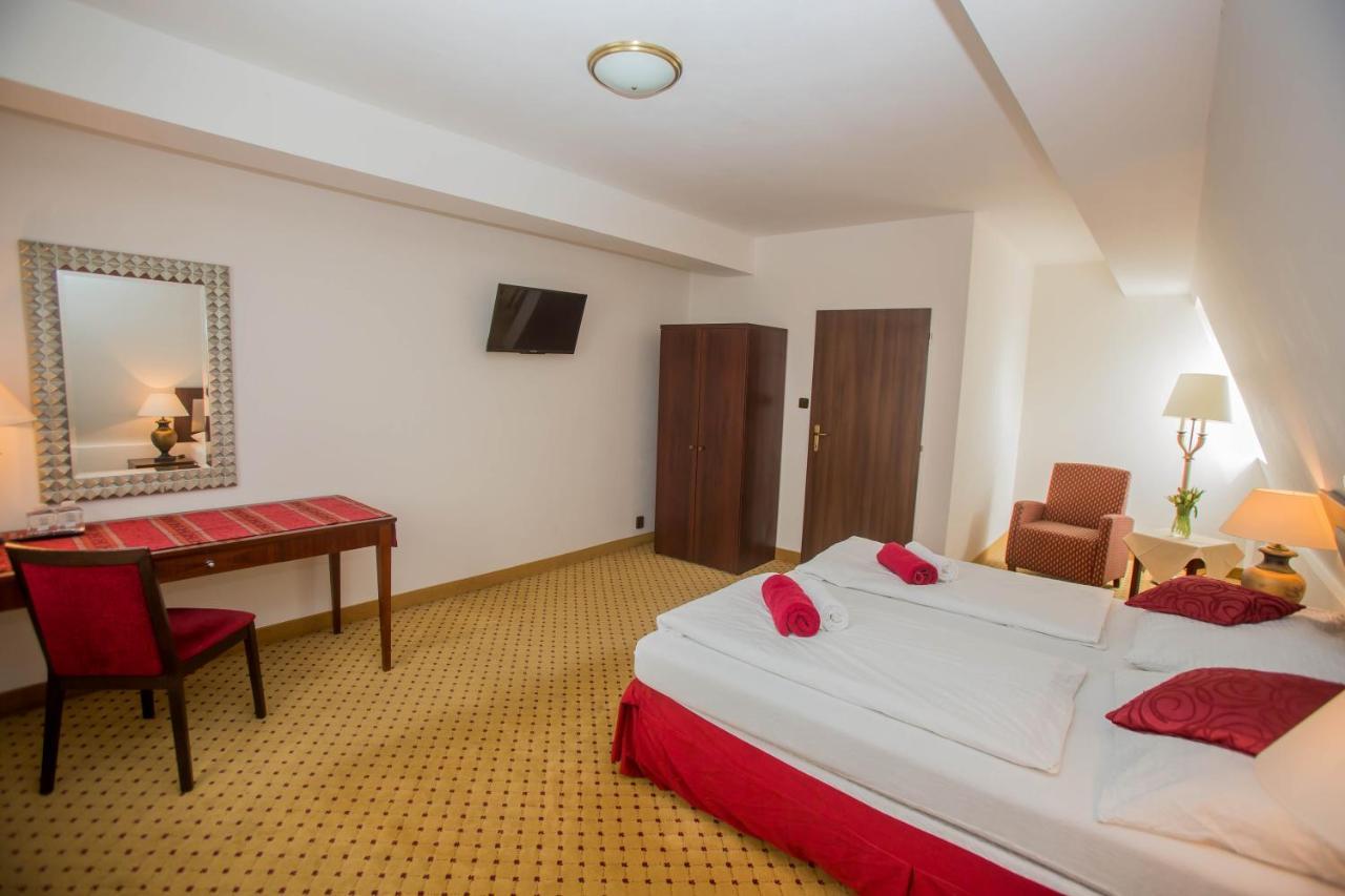Hotel Koliba Litomerice Exterior photo
